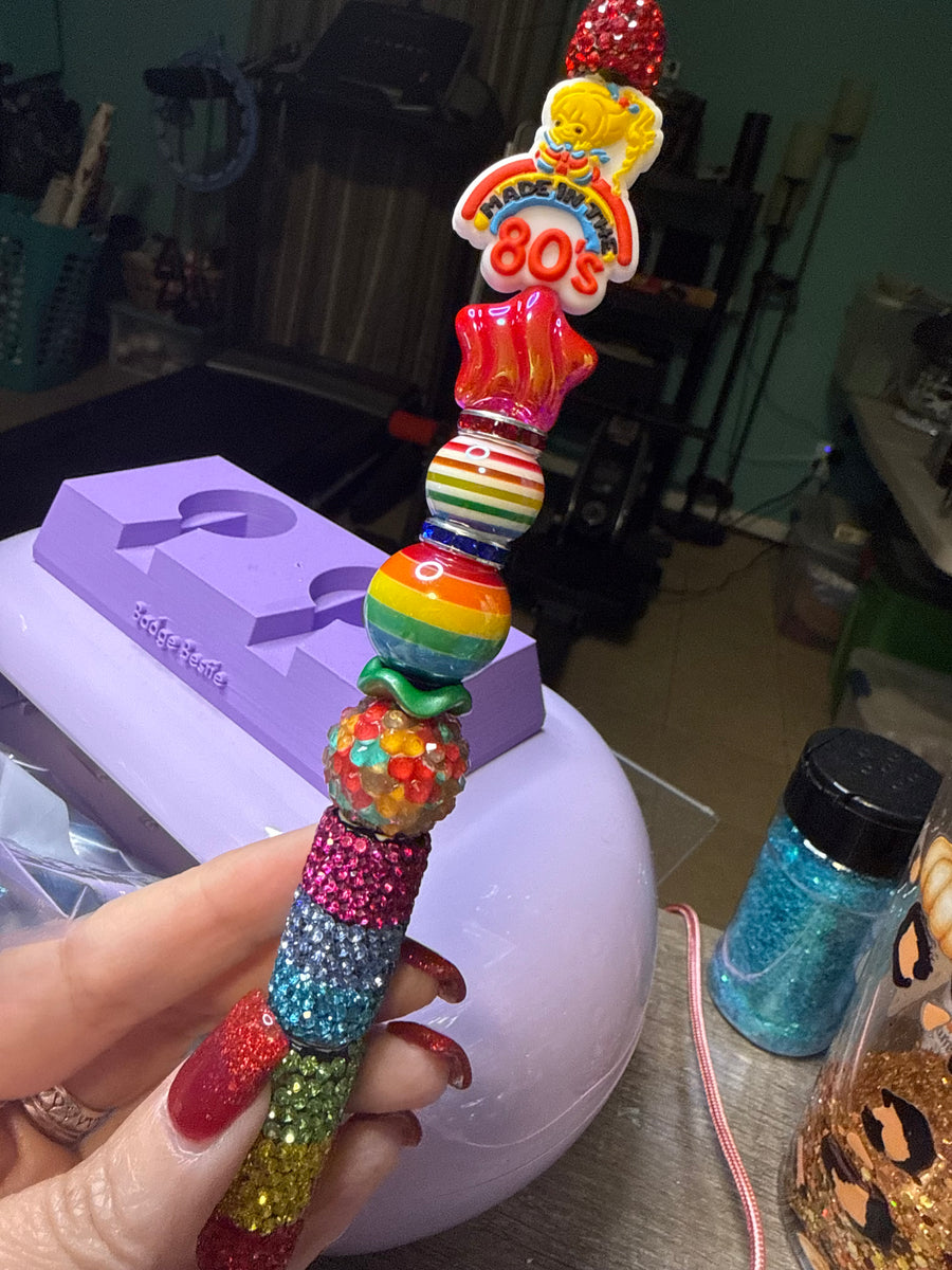 Handmade Made in the ’80s Beaded Pen | Retro Rainbow Glitter Pen